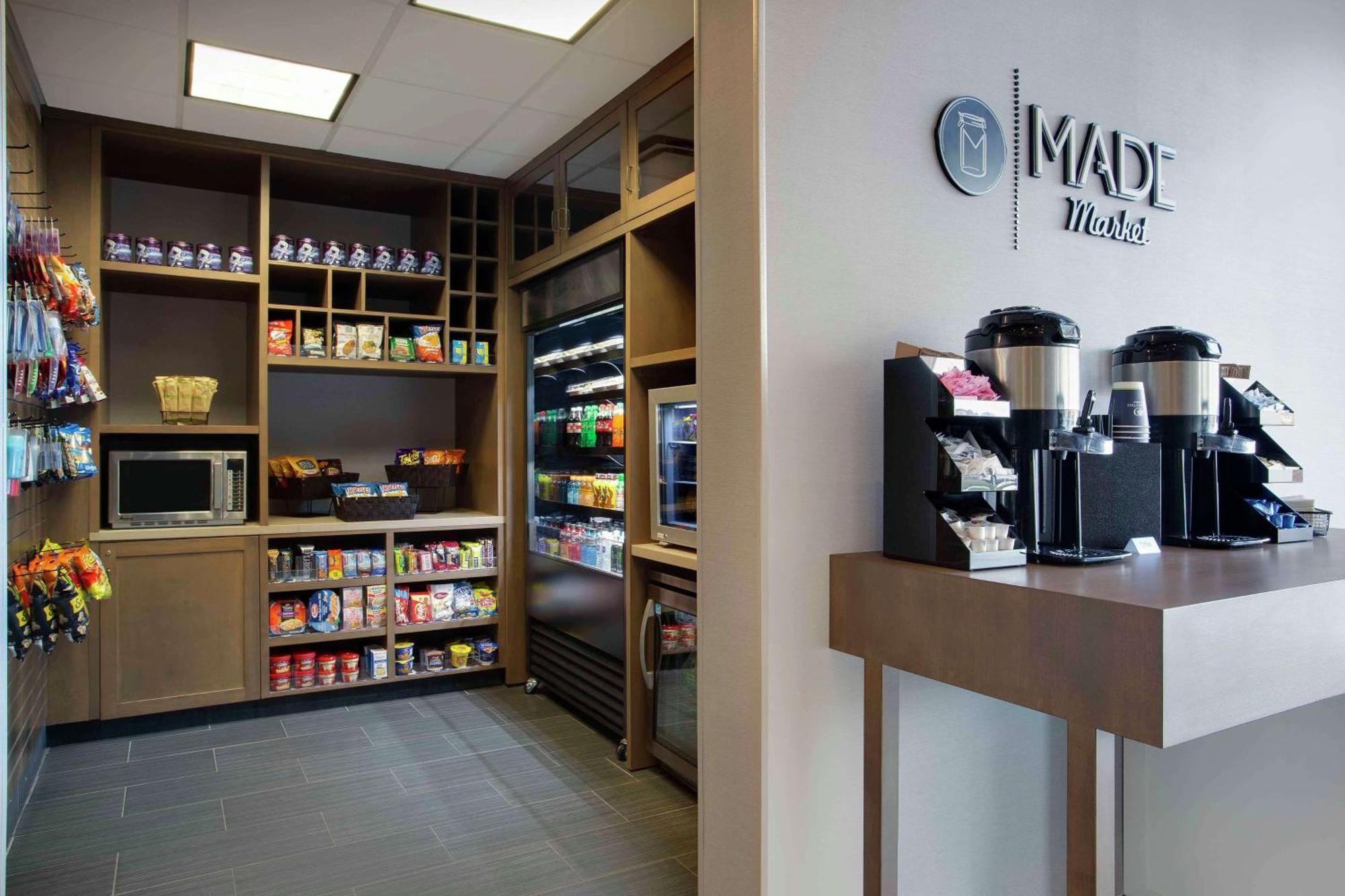 מלון Bedford Park Doubletree By Hilton Chicago Midway Airport, Il מראה חיצוני תמונה